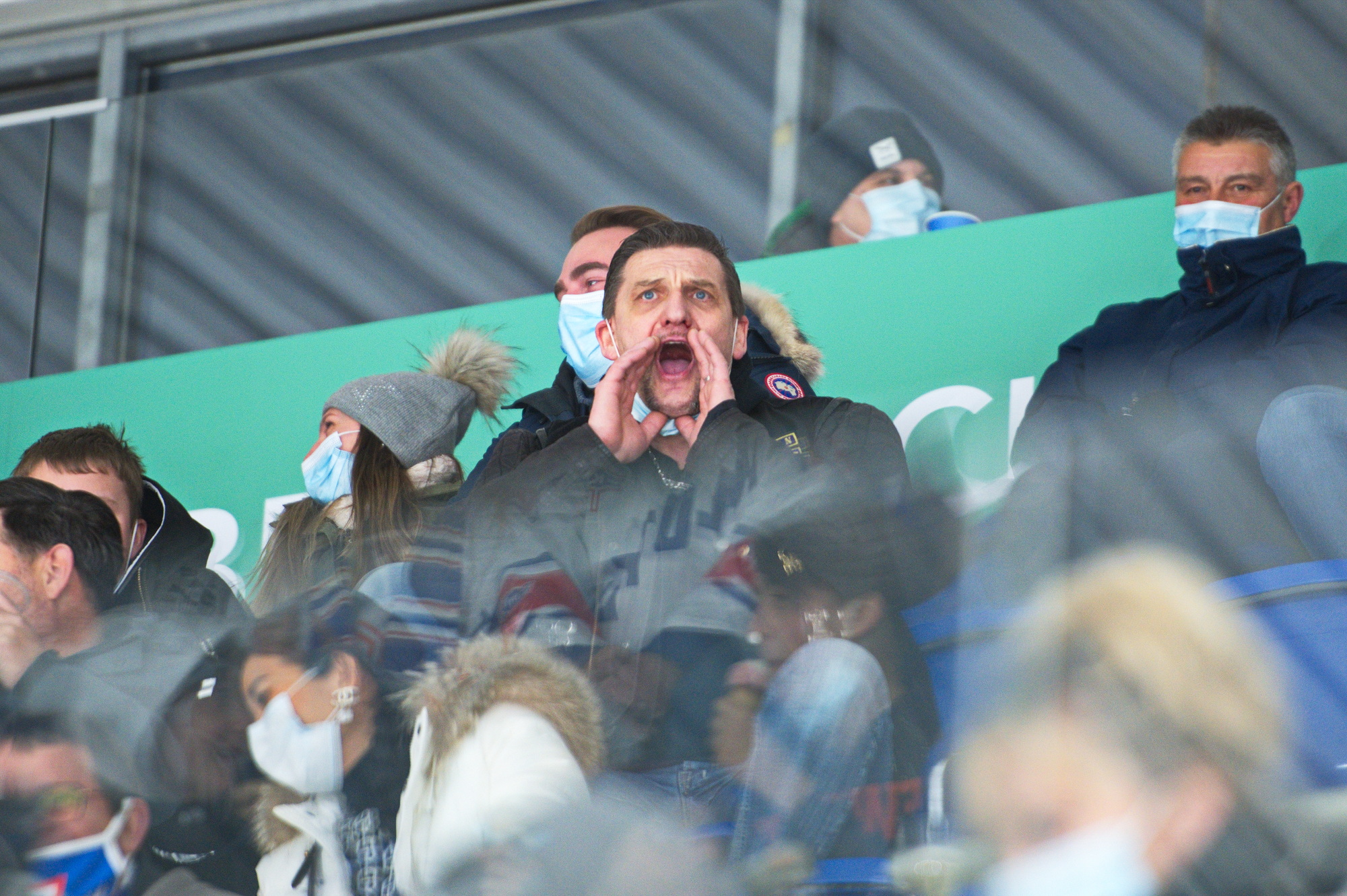 EHC Kloten vs HC Sierre Marcel Kaul szenemagazin 022