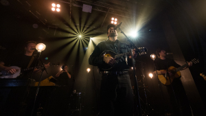 Songs mit Tiefgang und Leichtigkeit im Plaza
