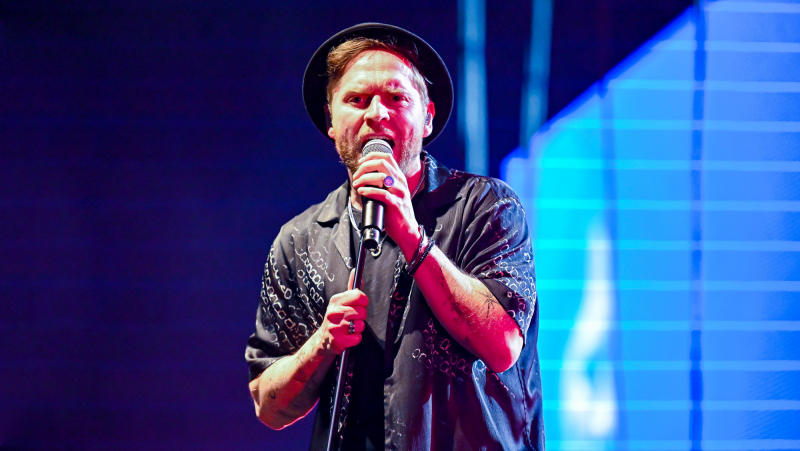 Johannes Oerding verzaubert das Hallenstadion mit ganz viel Liebe