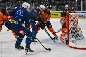 Knapper Sieg des EVZ in der Verl&auml;ngerung gegen Wolfsburg Grizzlys