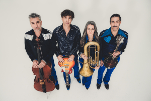 LOVE: Tribute-Konzert, Musical, Comedy? Grandios!